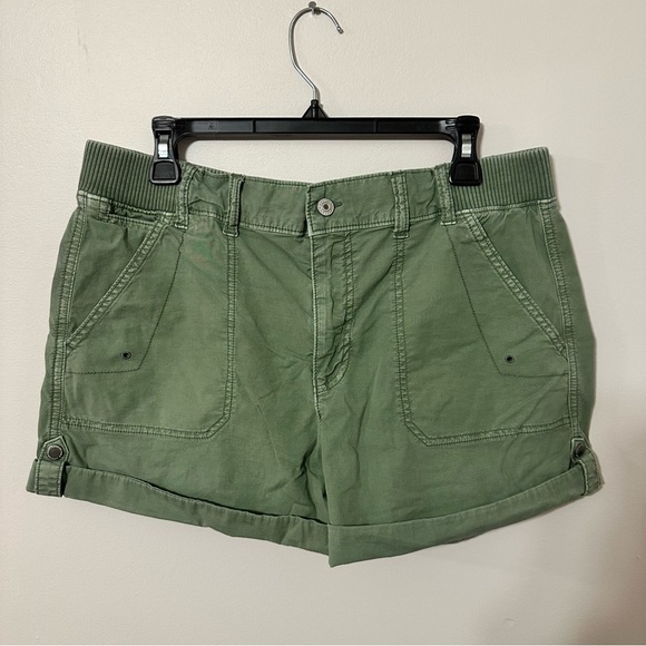 American Eagle Outfitters Pants - American Eagle Cargo Shorts - Size 12 Large